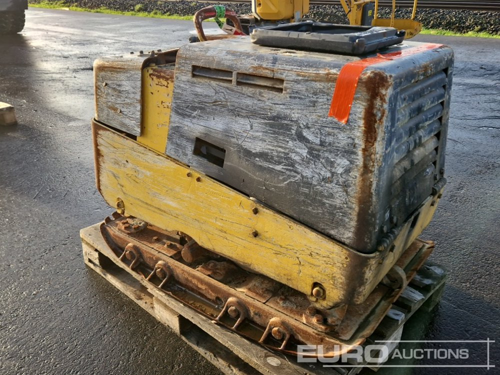Bomag Walk Behind Compaction Plate - آلة أسفلت: صور 2 Bomag Walk Behind Compaction Plate - آلة أسفلت: صور 2