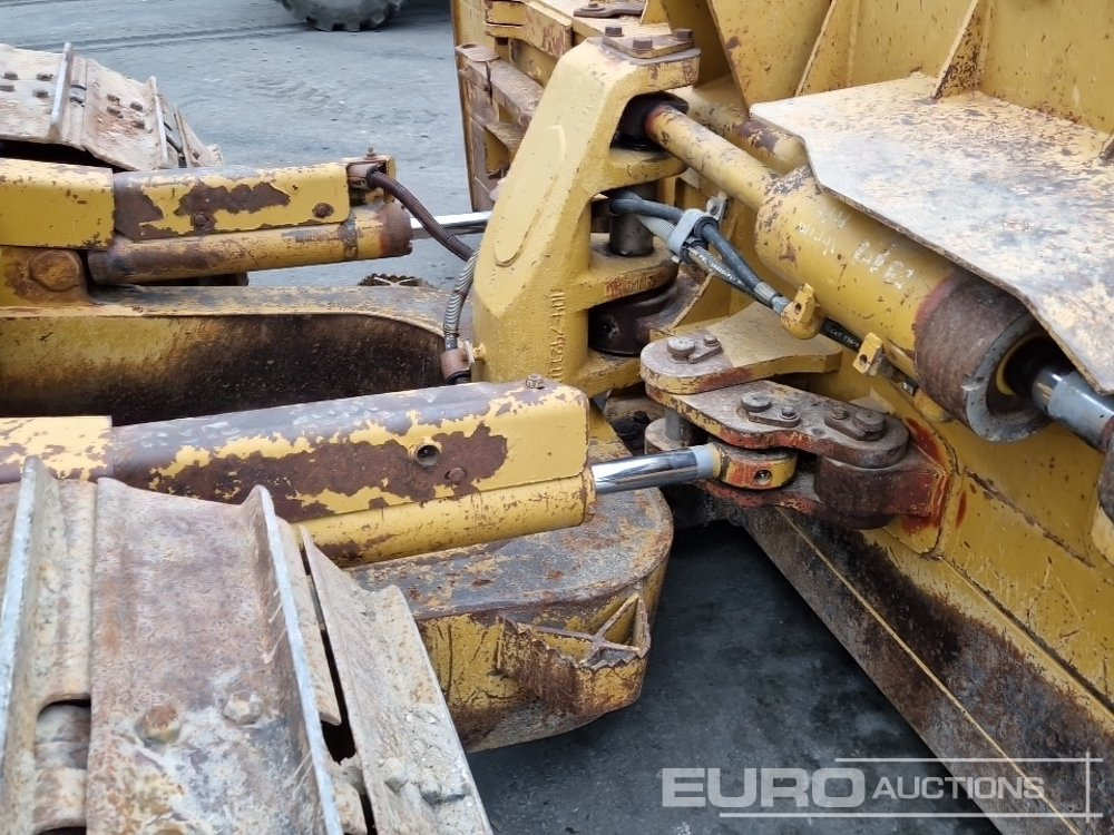 بلدوزر CAT D6N LGP: صور 18