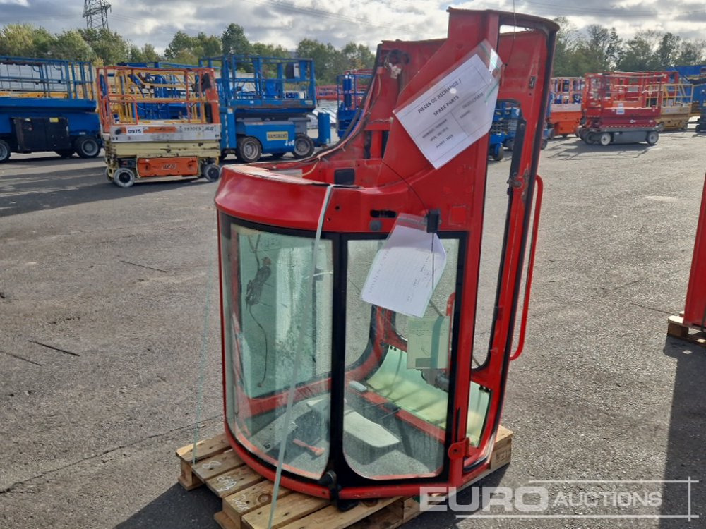 Cabin to suit Yanmar VIO20-4 - قطع الغيار - حفارة: صور 4 Cabin to suit Yanmar VIO20-4 - قطع الغيار - حفارة: صور 4