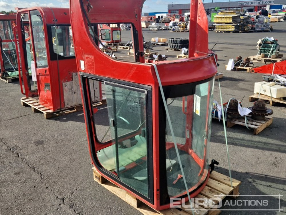 Cabin to suit Yanmar VIO20-4 - قطع الغيار - حفارة: صور 3 Cabin to suit Yanmar VIO20-4 - قطع الغيار - حفارة: صور 3