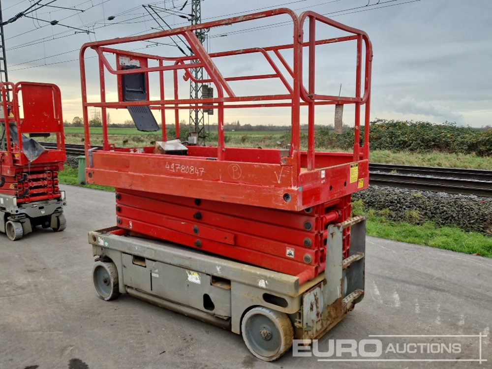 Haulotte Compact 10 - منصات هيدروليكية متنقلة: صور 3 Haulotte Compact 10 - منصات هيدروليكية متنقلة: صور 3