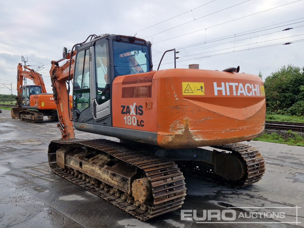 Hitachi ZX180LC-3 - حفارات زحافة: صور 4 Hitachi ZX180LC-3 - حفارات زحافة: صور 4