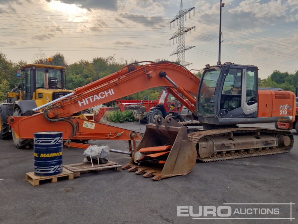 Hitachi ZX210LC-3 - حفارات زحافة: صور 1 Hitachi ZX210LC-3 - حفارات زحافة: صور 1