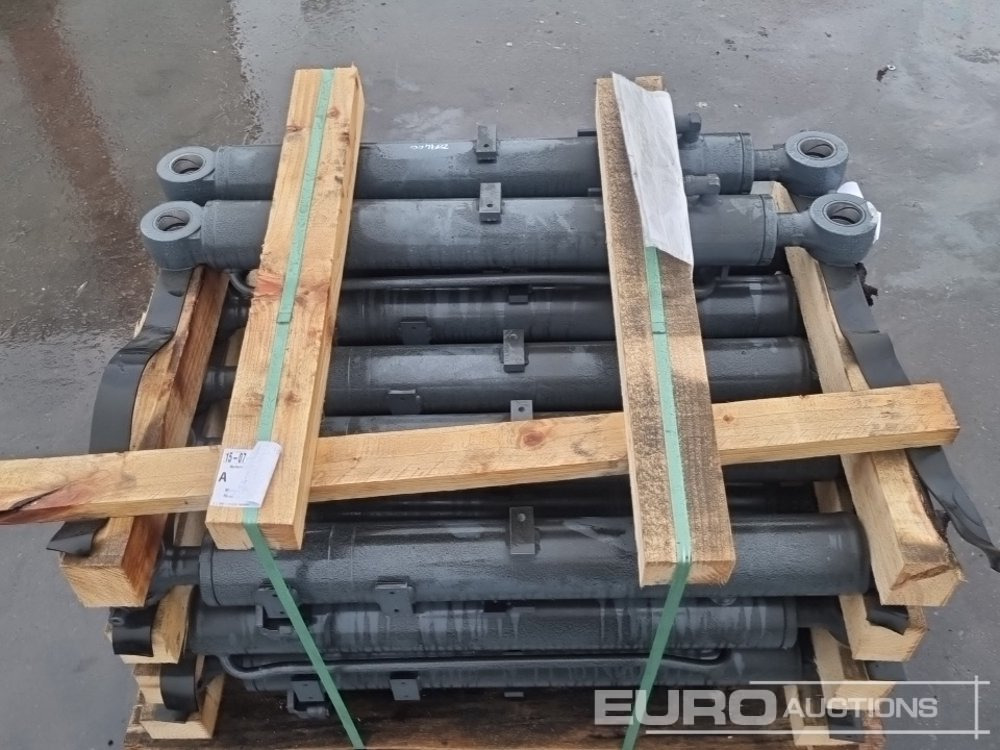 Hydraulic Cylinders (17 of) - قطع الغيار: صور 4 Hydraulic Cylinders (17 of) - قطع الغيار: صور 4