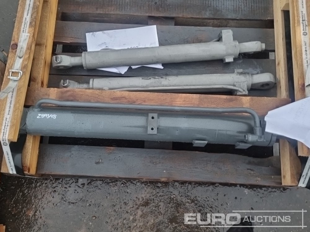 Hydraulic Cylinders (3 of) - قطع الغيار: صور 5 Hydraulic Cylinders (3 of) - قطع الغيار: صور 5