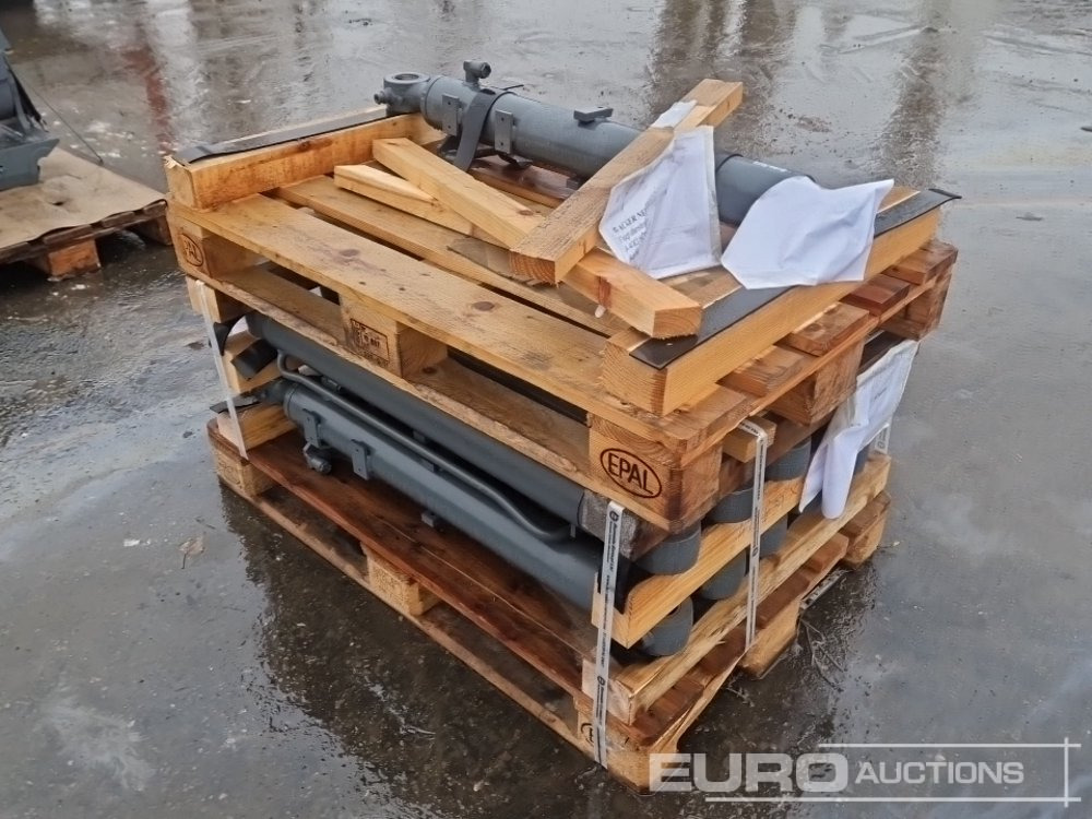 Hydraulic Cylinders (8 of) - قطع الغيار: صور 3 Hydraulic Cylinders (8 of) - قطع الغيار: صور 3