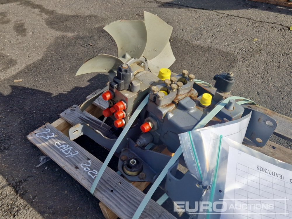 Hydraulic Pump to suit Hamm HD10 - قطع الغيار: صور 2 Hydraulic Pump to suit Hamm HD10 - قطع الغيار: صور 2