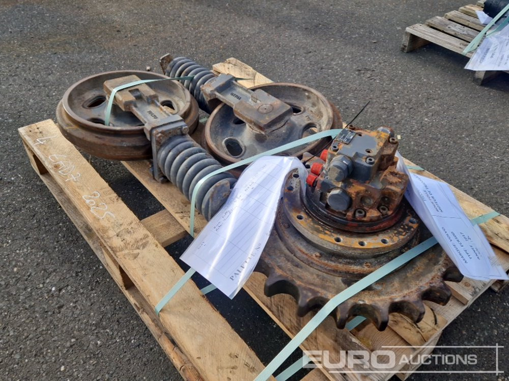 Idler (2 of) + Final Drive to suit Volvo ECR50D - قطع الغيار - حفارة: صور 3 Idler (2 of) + Final Drive to suit Volvo ECR50D - قطع الغيار - حفارة: صور 3