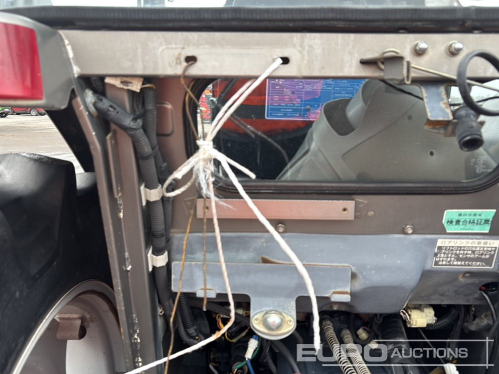 جرار Iseki TG53F: صور 32