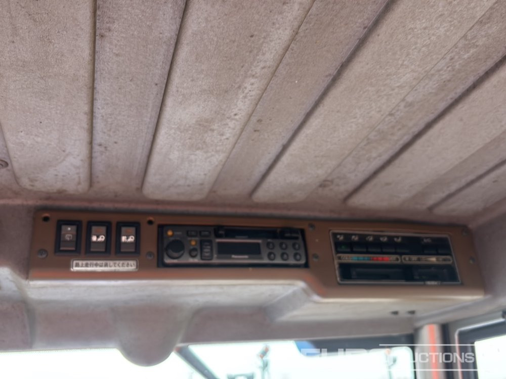 جرار Iseki TG53F: صور 45