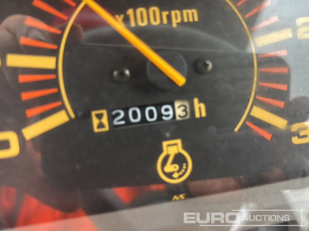 جرار Iseki TG53F: صور 43