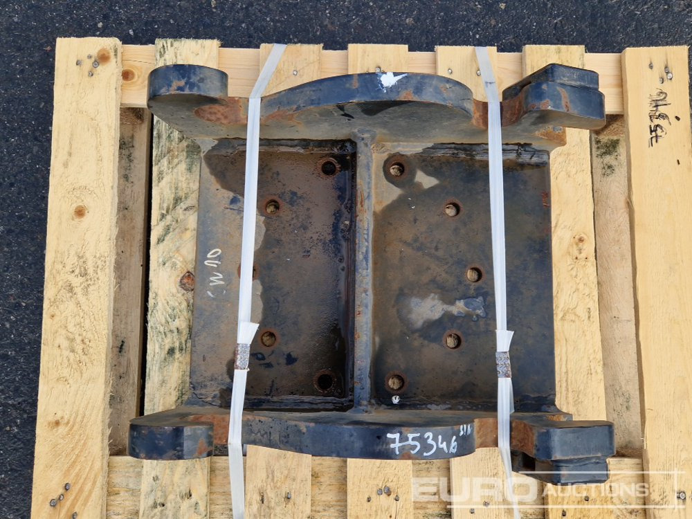 Kingshofer Adapter Plate to suit CW10 - وصلة الربط للمعدات المعلقة: صور 5 Kingshofer Adapter Plate to suit CW10 - وصلة الربط للمعدات المعلقة: صور 5