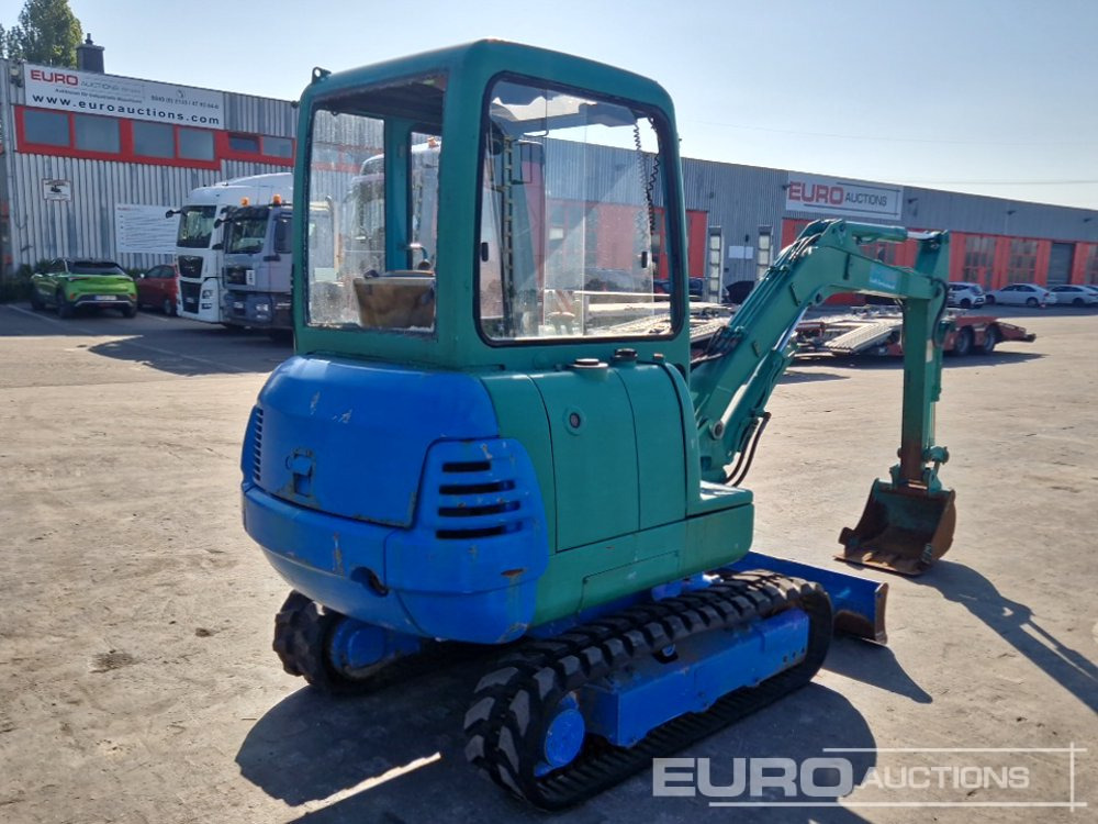 Kubota K-025 - حفارة مصغرة: صور 5 Kubota K-025 - حفارة مصغرة: صور 5
