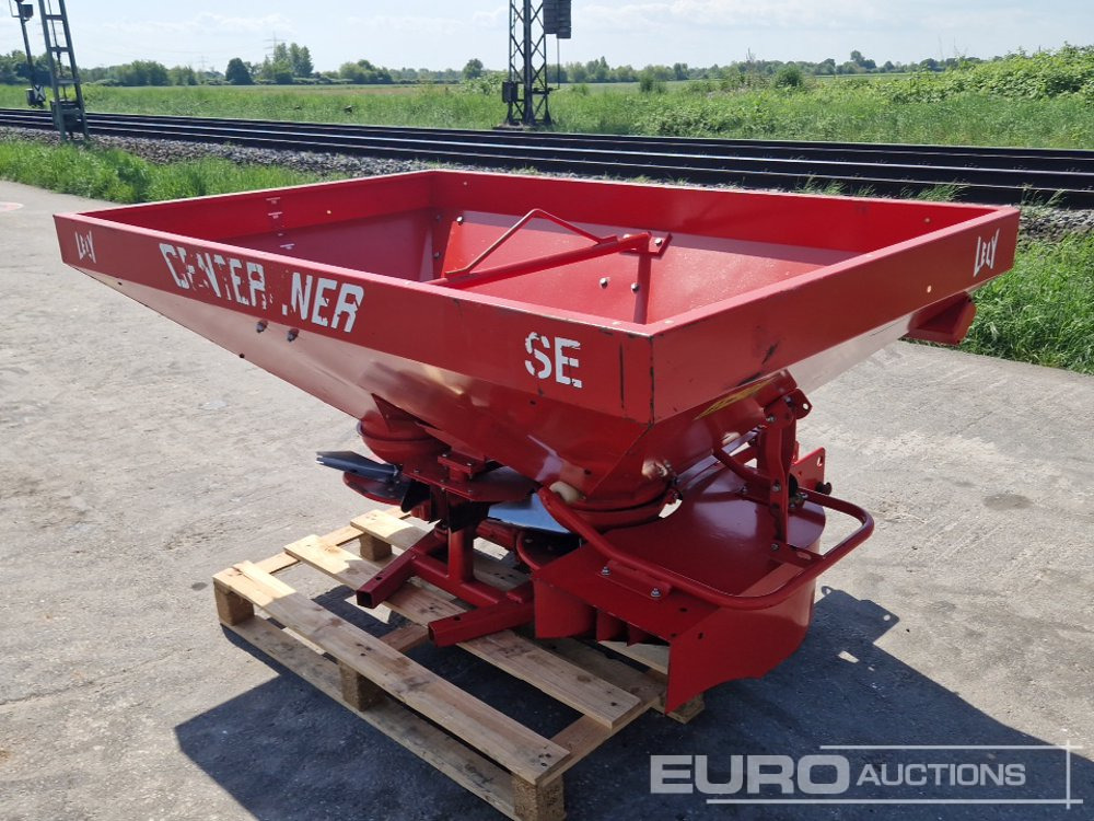 Lely Fertilizer Spreader - الآلات والماكينات الزراعية: صور 3 Lely Fertilizer Spreader - الآلات والماكينات الزراعية: صور 3