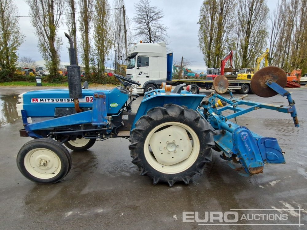 Mitsubishi D2350 - جرار صغير: صور 2 Mitsubishi D2350 - جرار صغير: صور 2