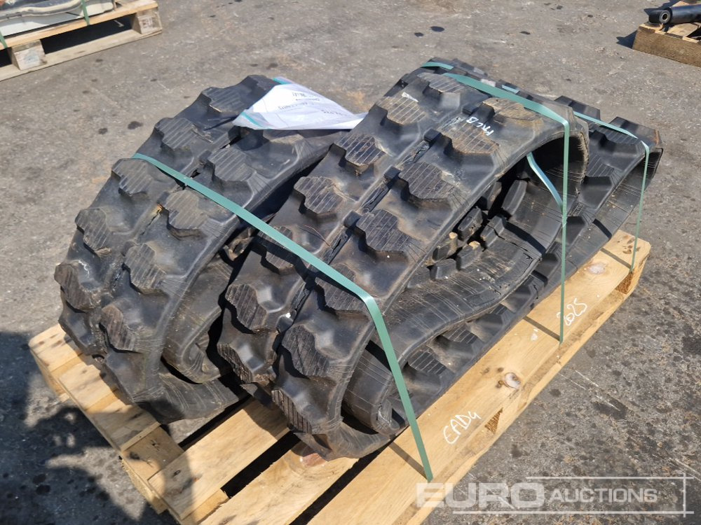 Pallet of Rubber Tracks - مسارات للحفارات - آلات البناء: صور 3 Pallet of Rubber Tracks - مسارات للحفارات - آلات البناء: صور 3