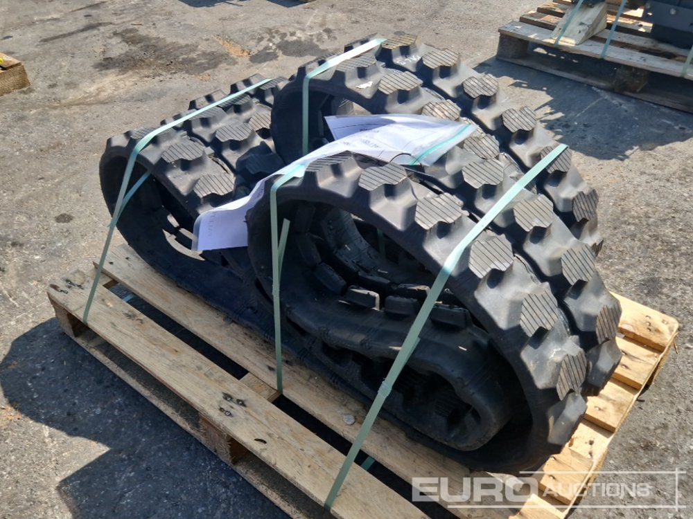 Pallet of Rubber Tracks - مسارات للحفارات - آلات البناء: صور 2 Pallet of Rubber Tracks - مسارات للحفارات - آلات البناء: صور 2