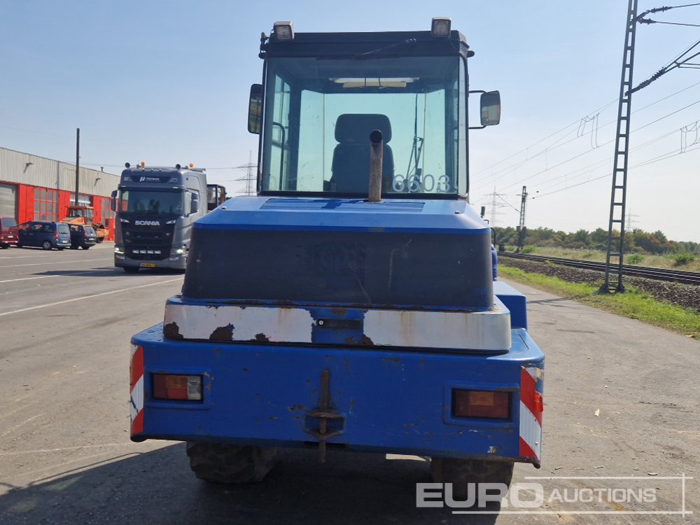 Schaeff ZL100 - اللودر بعجل: صور 4 Schaeff ZL100 - اللودر بعجل: صور 4