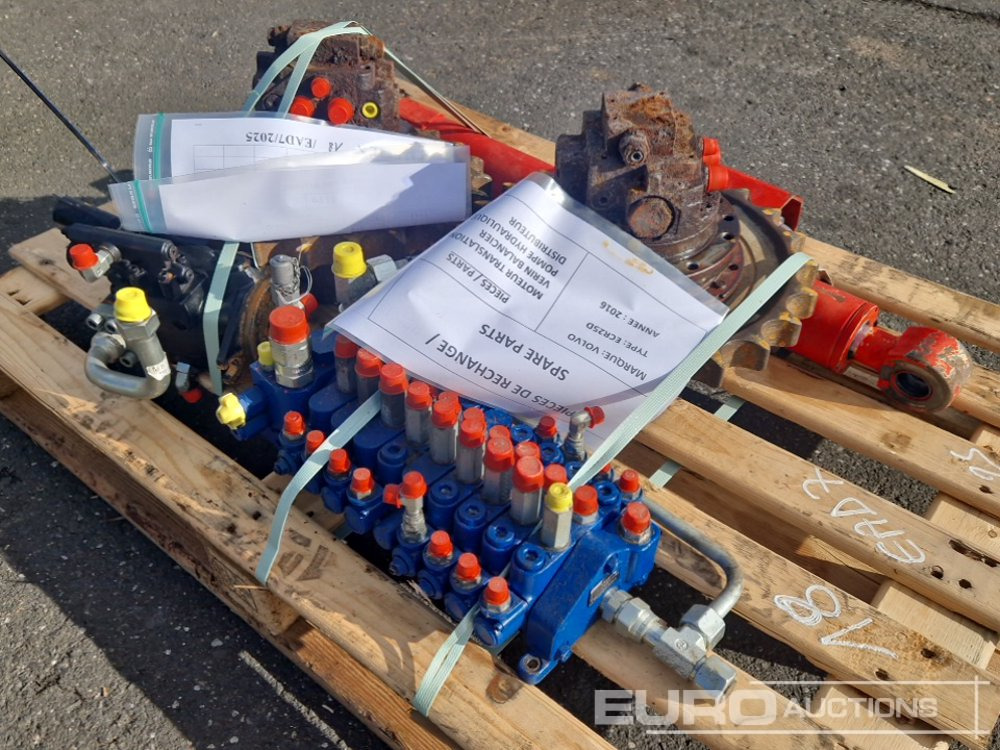 Spare Parts, Final Drive (2 of) Hydraulic Pump, Hydraulic Block, Cylinder to suit Volvo ECR25D - قطع الغيار - حفارة: صور 5 Spare Parts, Final Drive (2 of) Hydraulic Pump, Hydraulic Block, Cylinder to suit Volvo ECR25D - قطع الغيار - حفارة: صور 5
