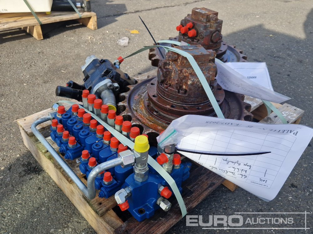 Spare Parts, Final Drive (2 of) Hydraulic Pump, Hydraulic Block to suit Volvo ECR25D - قطع الغيار - حفارة: صور 2 Spare Parts, Final Drive (2 of) Hydraulic Pump, Hydraulic Block to suit Volvo ECR25D - قطع الغيار - حفارة: صور 2