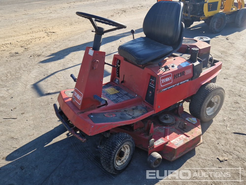 Toro HMR 1600 Ride on Lawnmower - جزازة المروج: صور 1 Toro HMR 1600 Ride on Lawnmower - جزازة المروج: صور 1