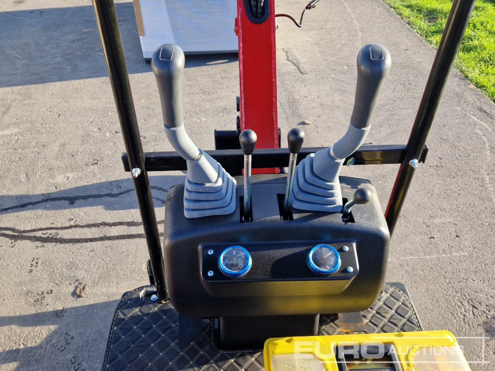 حفارة مصغرة Unused 2025 JPC HT 12: صور 24