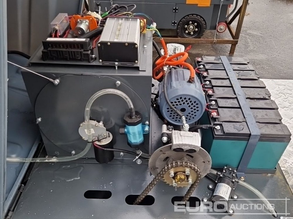 سياره كنس شوارع Unused 2025 Zvox 1260: صور 14 سياره كنس شوارع Unused 2025 Zvox 1260: صور 14