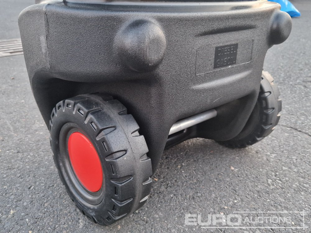 Unused Emiliana Serbatoi 55AC - خزان تخزين: صور 4 Unused Emiliana Serbatoi 55AC - خزان تخزين: صور 4