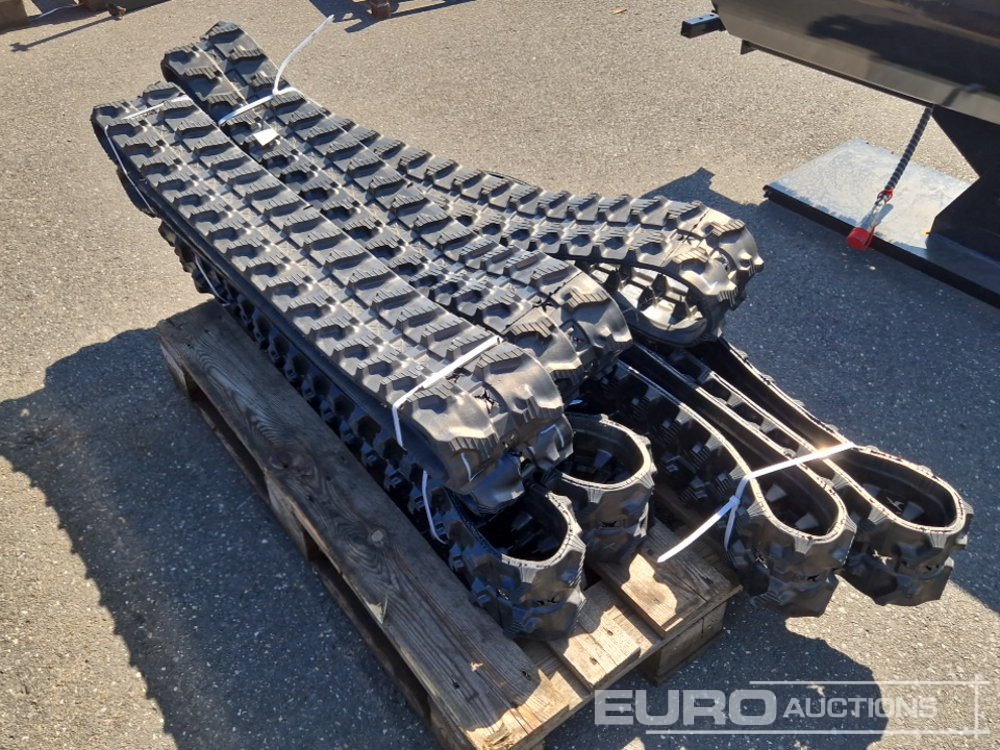 Unused Rubber Tracks to suit Micro Excavator - مسارات للحفارات - آلات البناء: صور 4 Unused Rubber Tracks to suit Micro Excavator - مسارات للحفارات - آلات البناء: صور 4