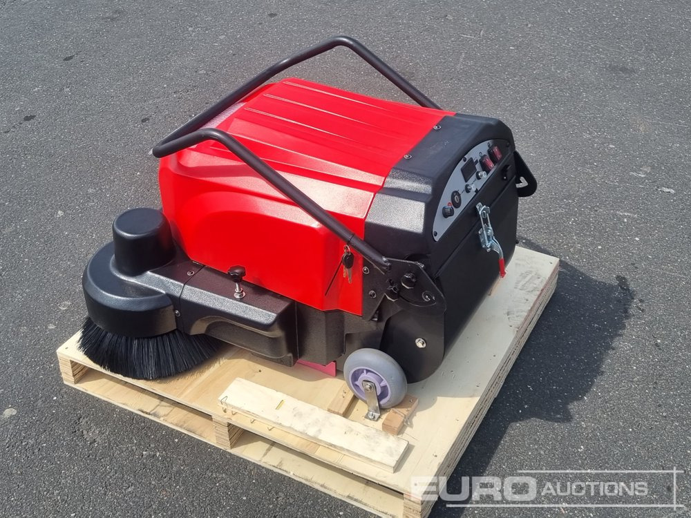 Unused Walk Behind Sweeper - كناسة المناطق الصناعية: صور 2 Unused Walk Behind Sweeper - كناسة المناطق الصناعية: صور 2