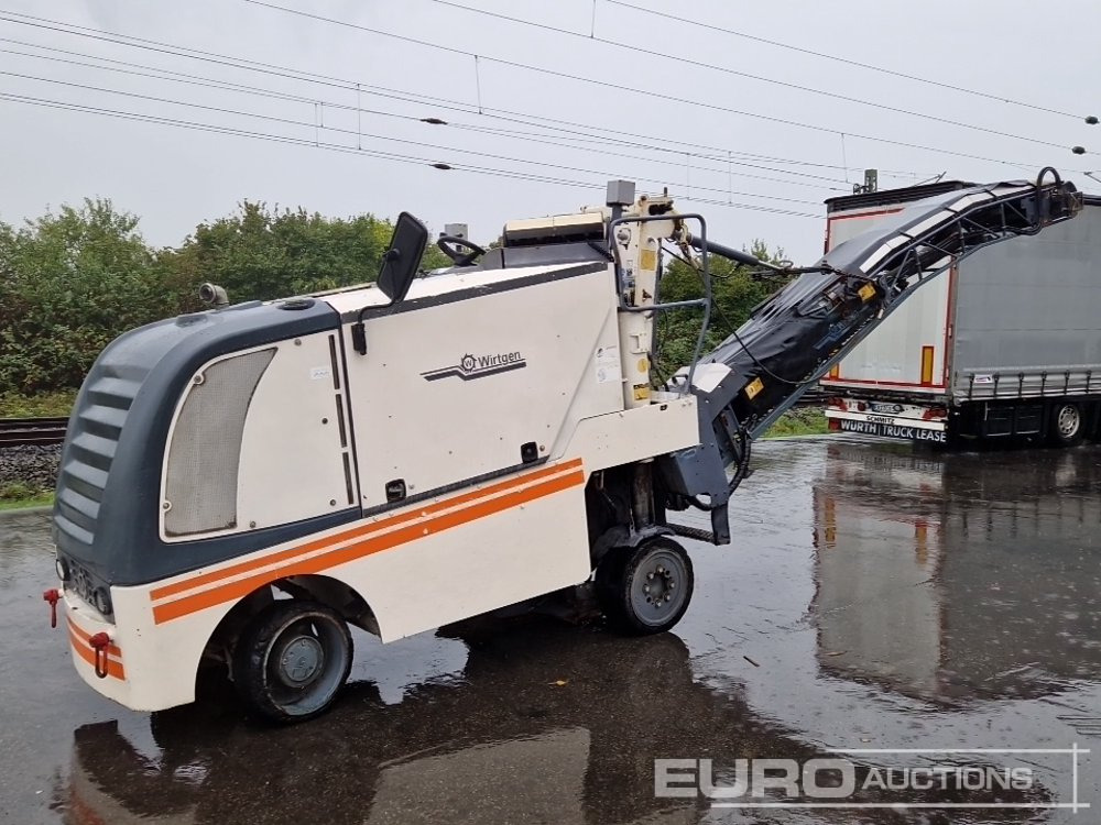 Wirtgen W50 - ماكينات لصقل الأسفلت: صور 1 Wirtgen W50 - ماكينات لصقل الأسفلت: صور 1