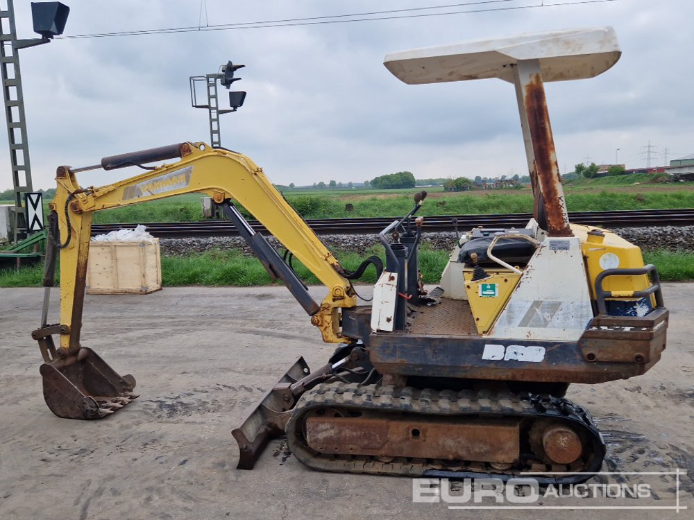 Yanmar B22 - حفارة مصغرة: صور 2 Yanmar B22 - حفارة مصغرة: صور 2