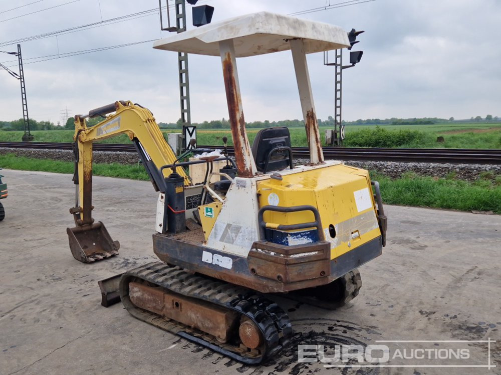 Yanmar B22 - حفارة مصغرة: صور 3 Yanmar B22 - حفارة مصغرة: صور 3