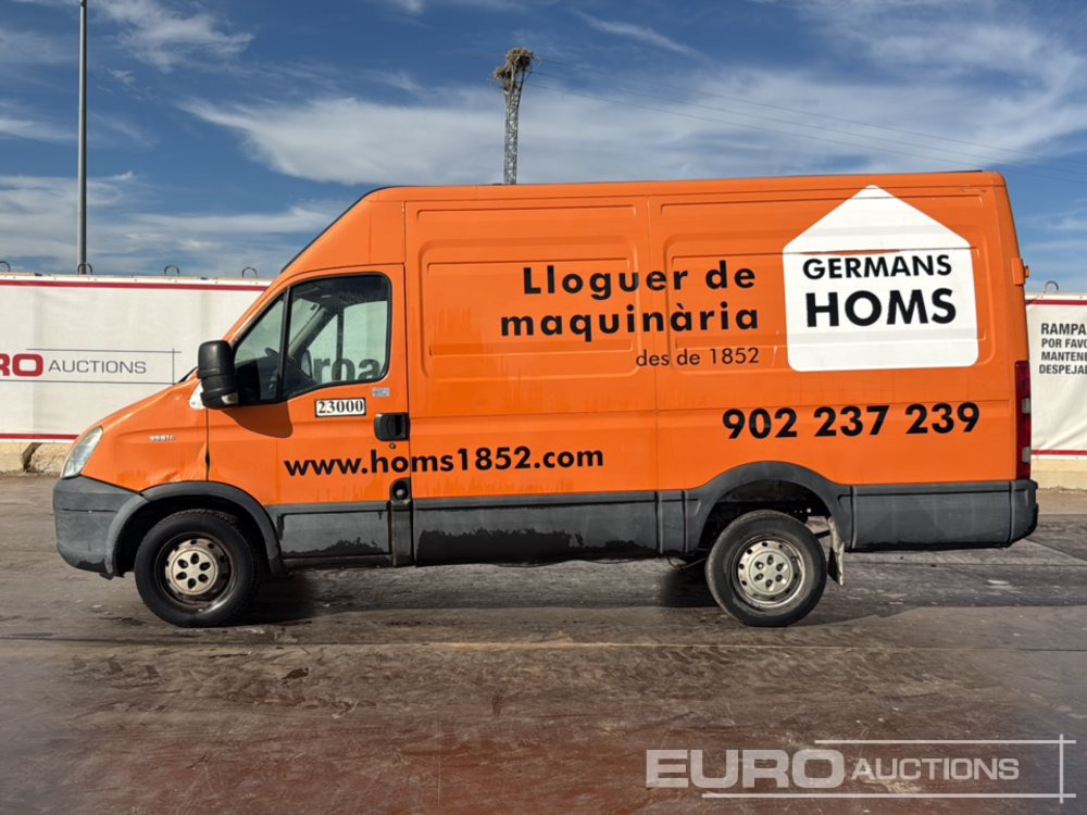 2010 Iveco Daily 35 S14 - فان: صور 2 2010 Iveco Daily 35 S14 - فان: صور 2