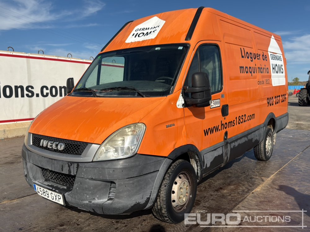 2010 Iveco Daily 35 S14 - فان: صور 1 2010 Iveco Daily 35 S14 - فان: صور 1