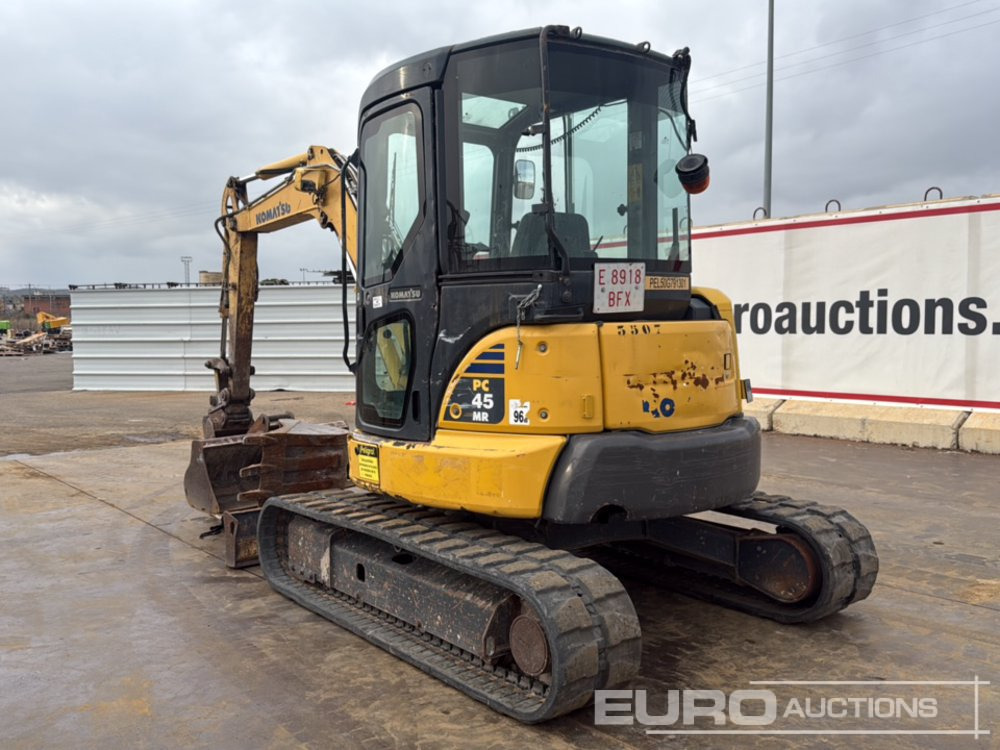 2010 Komatsu PC45MR-3 - حفارة مصغرة: صور 3 2010 Komatsu PC45MR-3 - حفارة مصغرة: صور 3