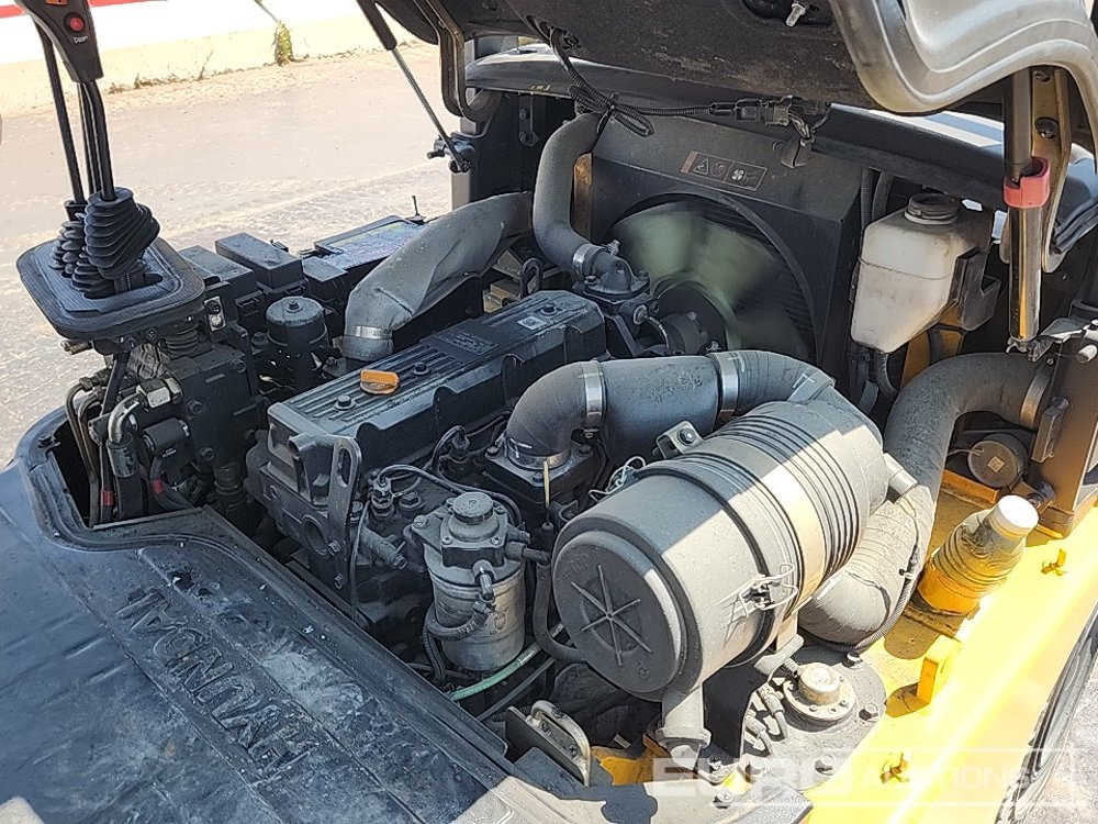 رافعة شوكية 2018 Hyundai 25D-9E: صور 26