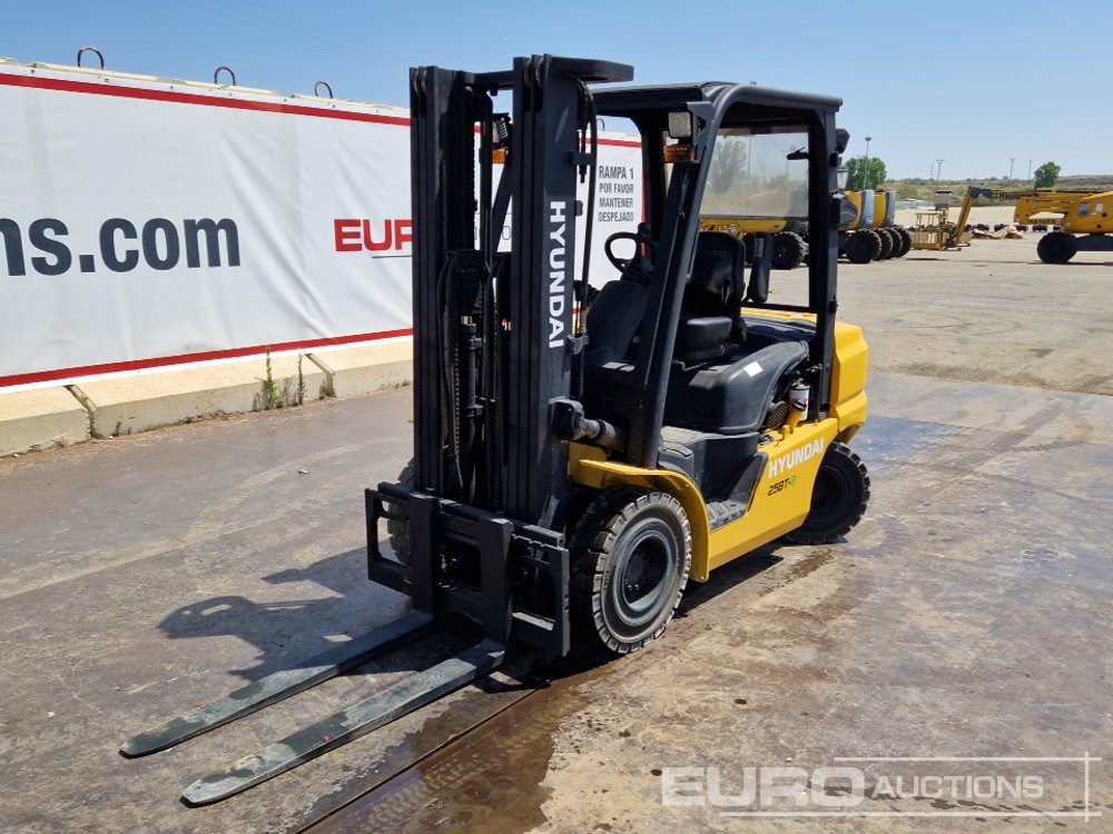 2018 Hyundai 25D-9 - رافعة شوكية: صور 1 2018 Hyundai 25D-9 - رافعة شوكية: صور 1