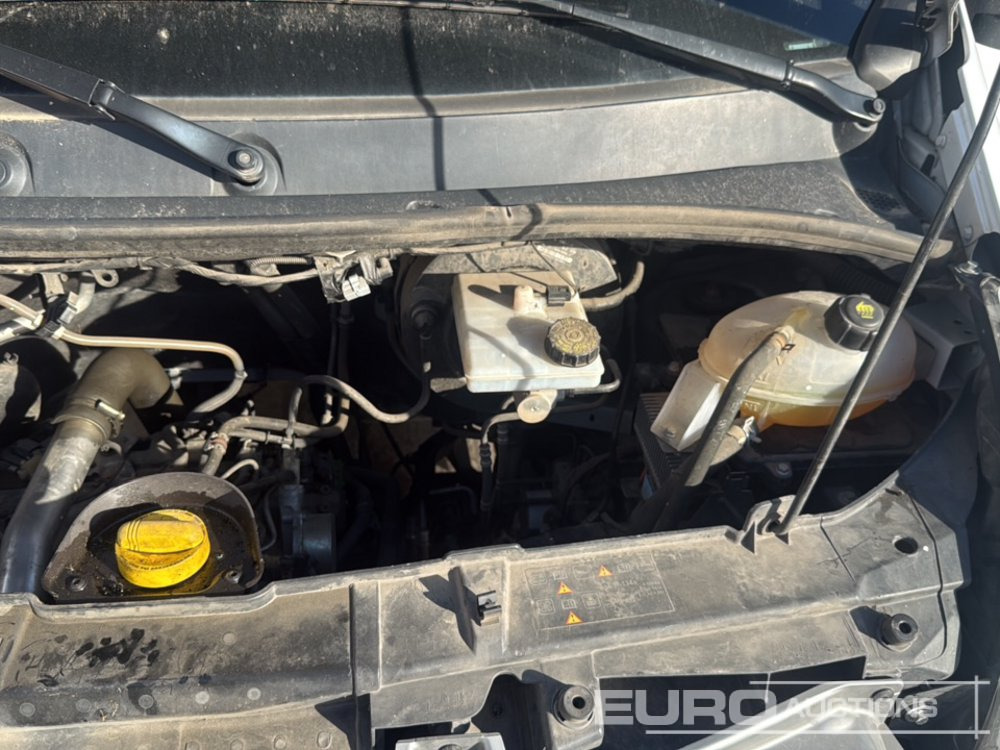 الشاحنات الصغيرة 2019 Renault Master: صور 22