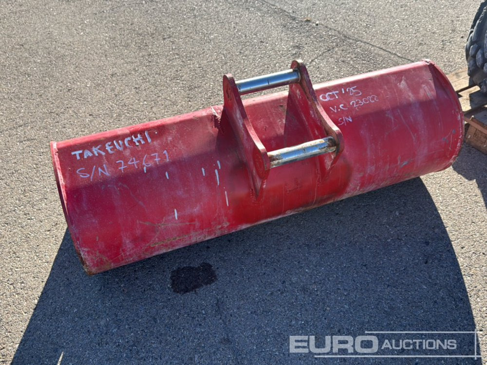 59" Bucket to suit 8 Ton Excavator / Cazo para Excavadora 8 Toneladas - بكت: صور 4 59" Bucket to suit 8 Ton Excavator / Cazo para Excavadora 8 Toneladas - بكت: صور 4