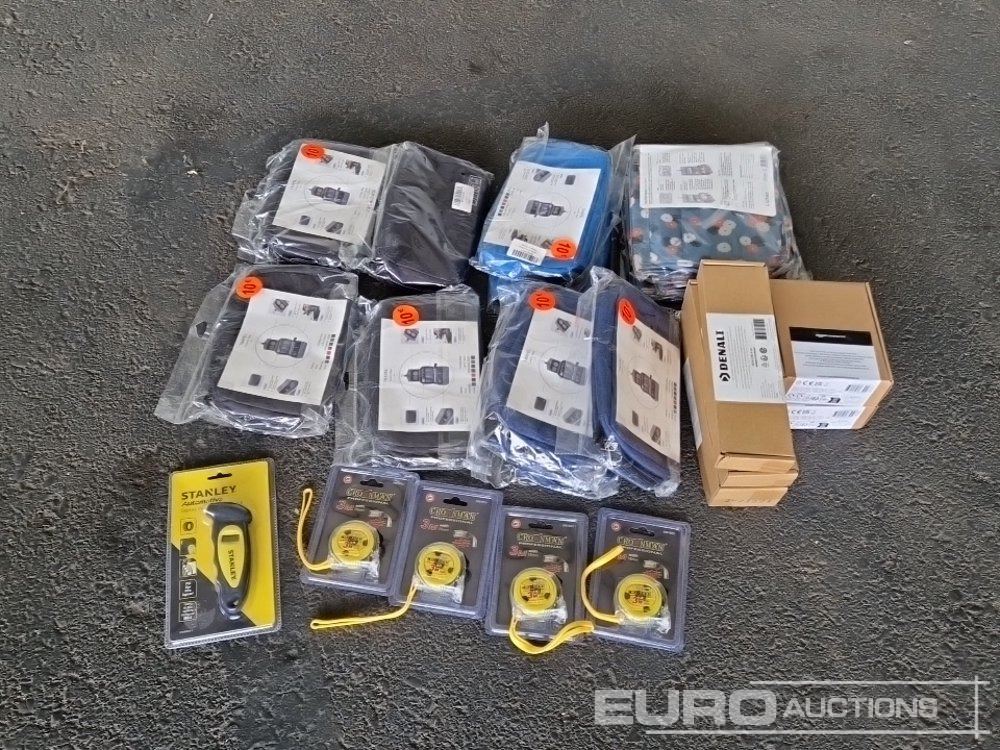 Crownman 3mmTape Measure (4 of), 2000 Count Digital Multimeter (2 of), Stanlet Digital Pressure Gauge, Denali Diagonal Cutting Pliers (4 of), Travel Toiletry Bag (13 of) - معدات البناء: صور 2 Crownman 3mmTape Measure (4 of), 2000 Count Digital Multimeter (2 of), Stanlet Digital Pressure Gauge, Denali Diagonal Cutting Pliers (4 of), Travel Toiletry Bag (13 of) - معدات البناء: صور 2