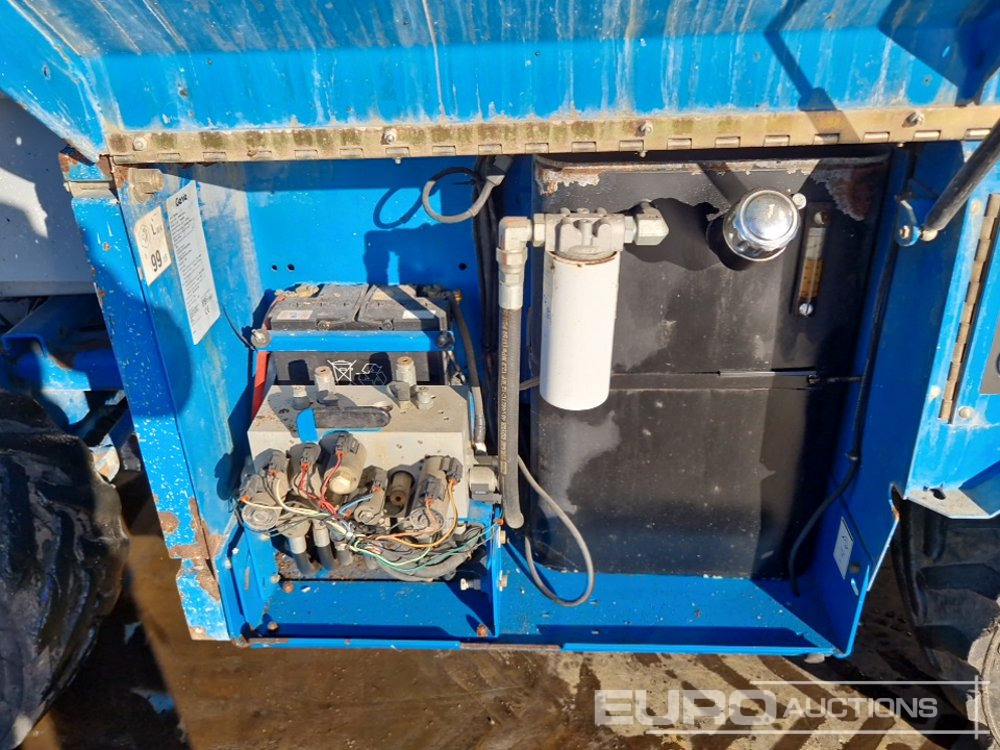 منصات هيدروليكية متنقلة Genie GS-3268RT: صور 25 منصات هيدروليكية متنقلة Genie GS-3268RT: صور 25