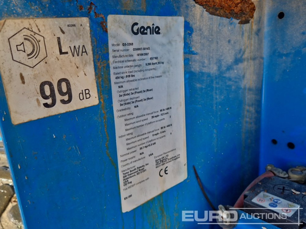 منصات هيدروليكية متنقلة Genie GS-3268RT: صور 24 منصات هيدروليكية متنقلة Genie GS-3268RT: صور 24