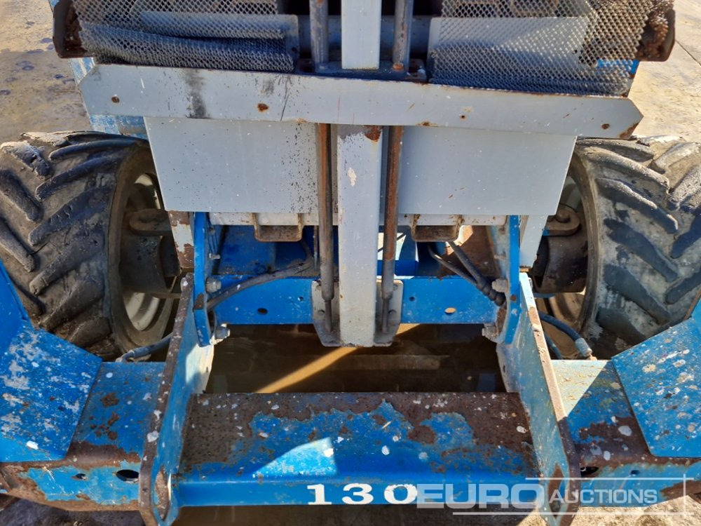 منصات هيدروليكية متنقلة Genie GS-3268RT: صور 15 منصات هيدروليكية متنقلة Genie GS-3268RT: صور 15