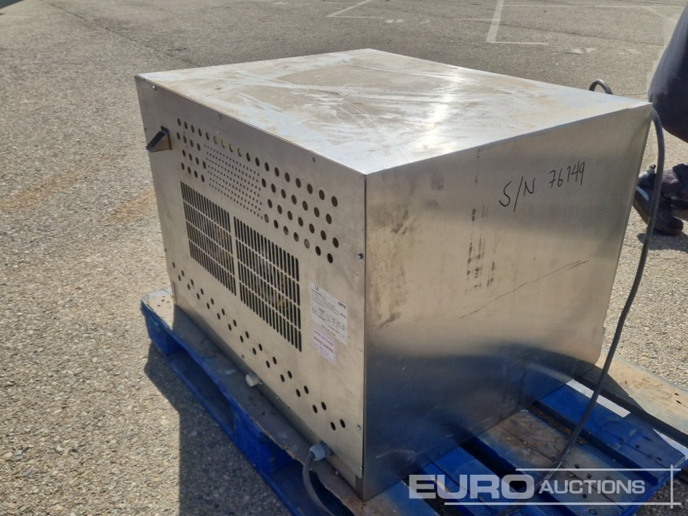Salva Industrial Oven LT-4+H 4 Type / Horno - معدات البناء: صور 1 Salva Industrial Oven LT-4+H 4 Type / Horno - معدات البناء: صور 1