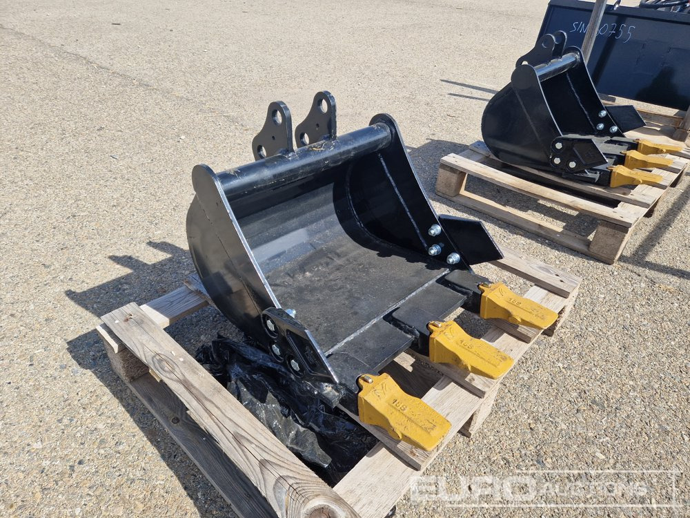 Unused 2025 Captok 17" Digging Bucket to suit Excavator / Cazo para Mini Cargadora - بكت: صور 1 Unused 2025 Captok 17" Digging Bucket to suit Excavator / Cazo para Mini Cargadora - بكت: صور 1