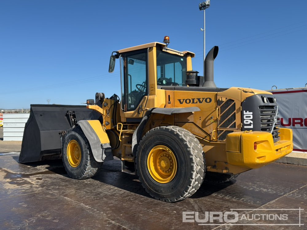 Volvo L90F - اللودر بعجل: صور 3 Volvo L90F - اللودر بعجل: صور 3
