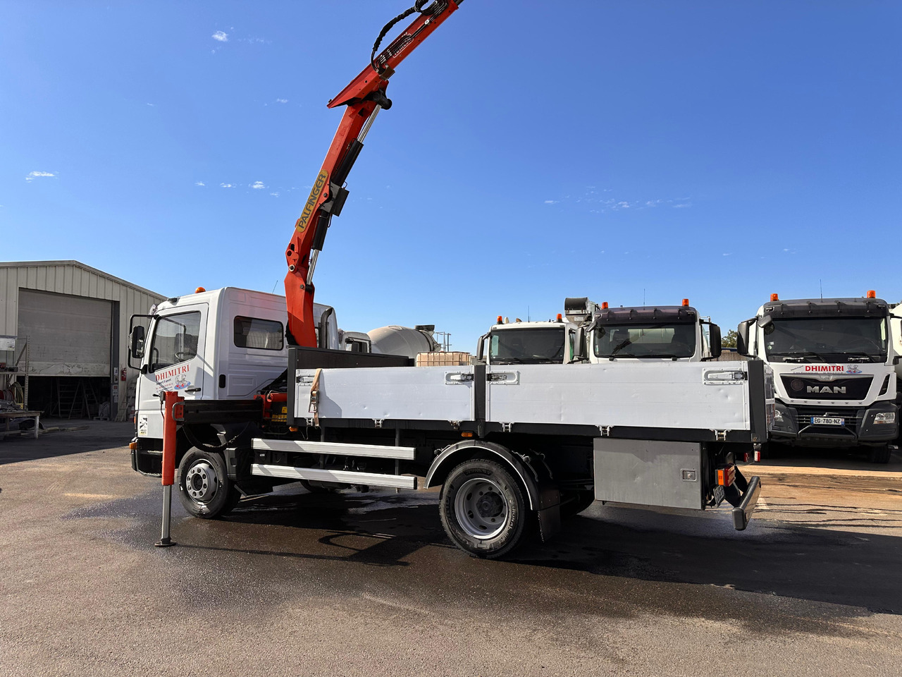 Camion bénne Mercedes Benz MP1 CR-092-BP - قلابات, شاحنة كرين: صور 4 Camion bénne Mercedes Benz MP1 CR-092-BP - قلابات, شاحنة كرين: صور 4