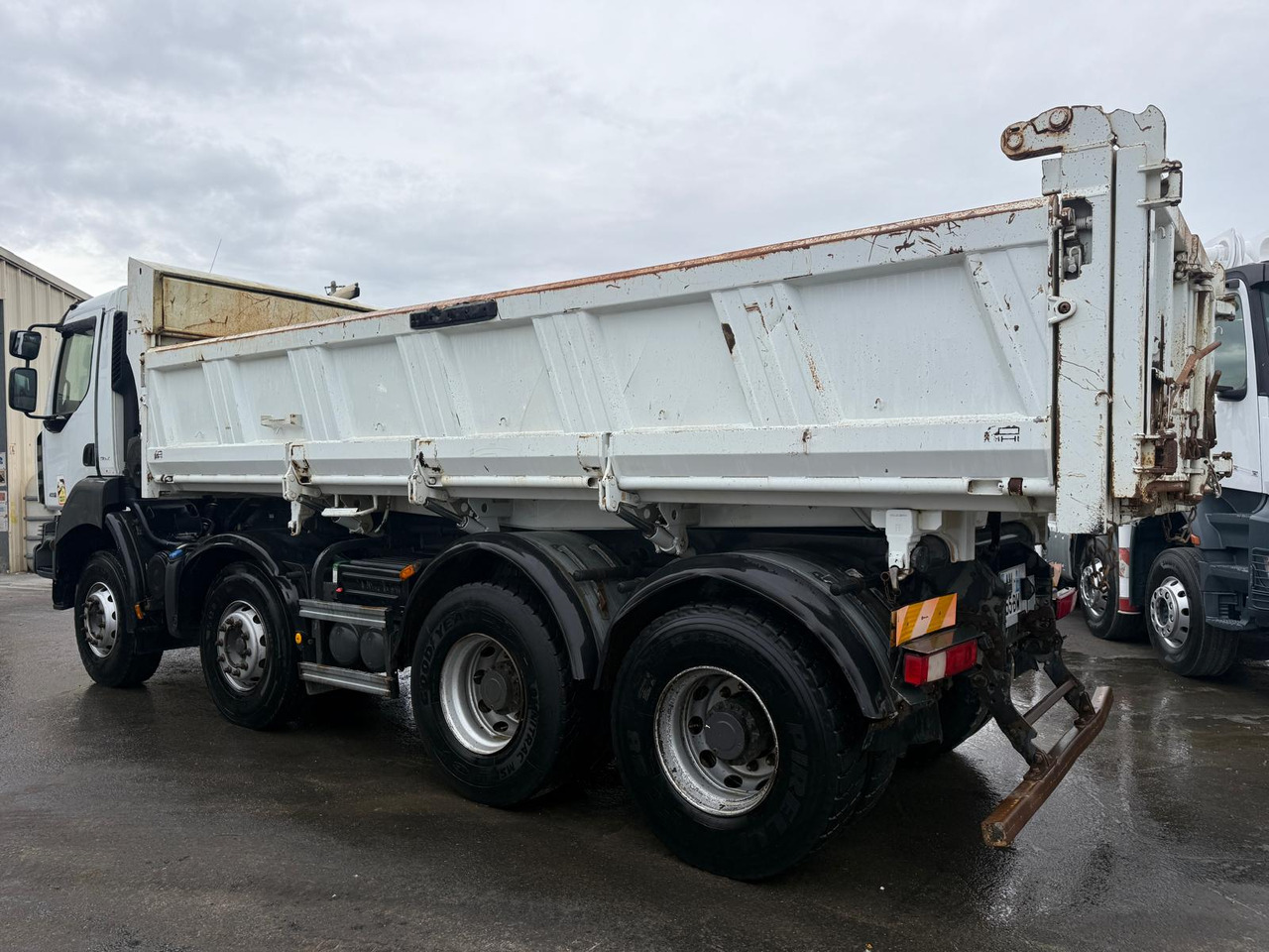 Camion benne arrière Renault Kerax 450 avec benne Meiller AN-885-BW - قلابات: صور 5 Camion benne arrière Renault Kerax 450 avec benne Meiller AN-885-BW - قلابات: صور 5