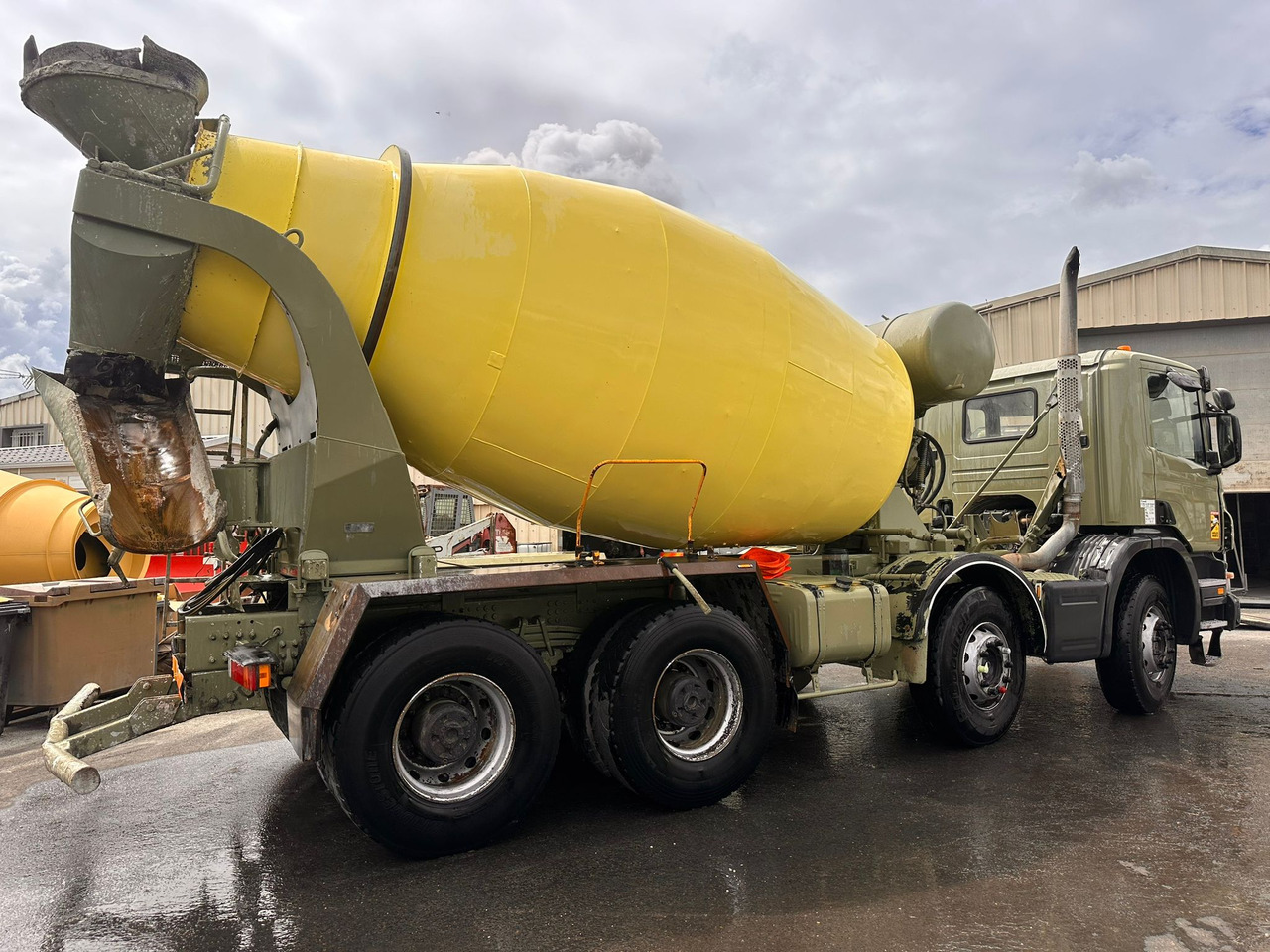 Camion béton Scania P380 CP-230-MP - شاحنة خلاطة خرسانة: صور 5 Camion béton Scania P380 CP-230-MP - شاحنة خلاطة خرسانة: صور 5